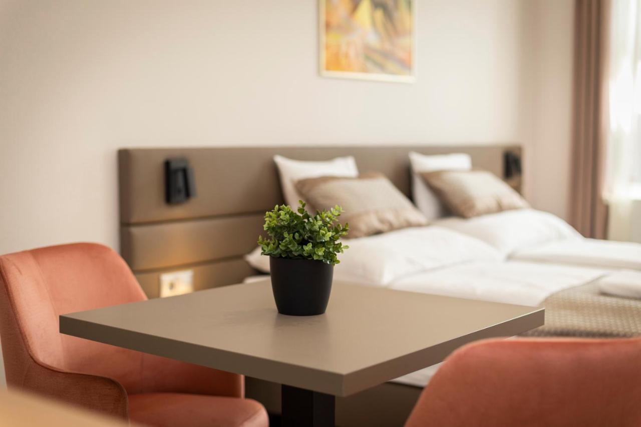 Vegvar Spa Apartman ギュラ エクステリア 写真