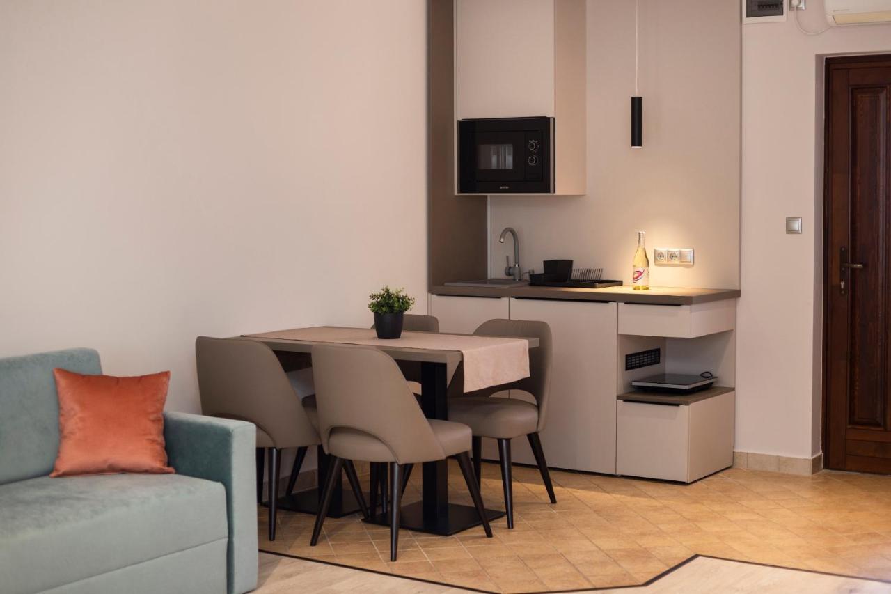 Vegvar Spa Apartman ギュラ エクステリア 写真