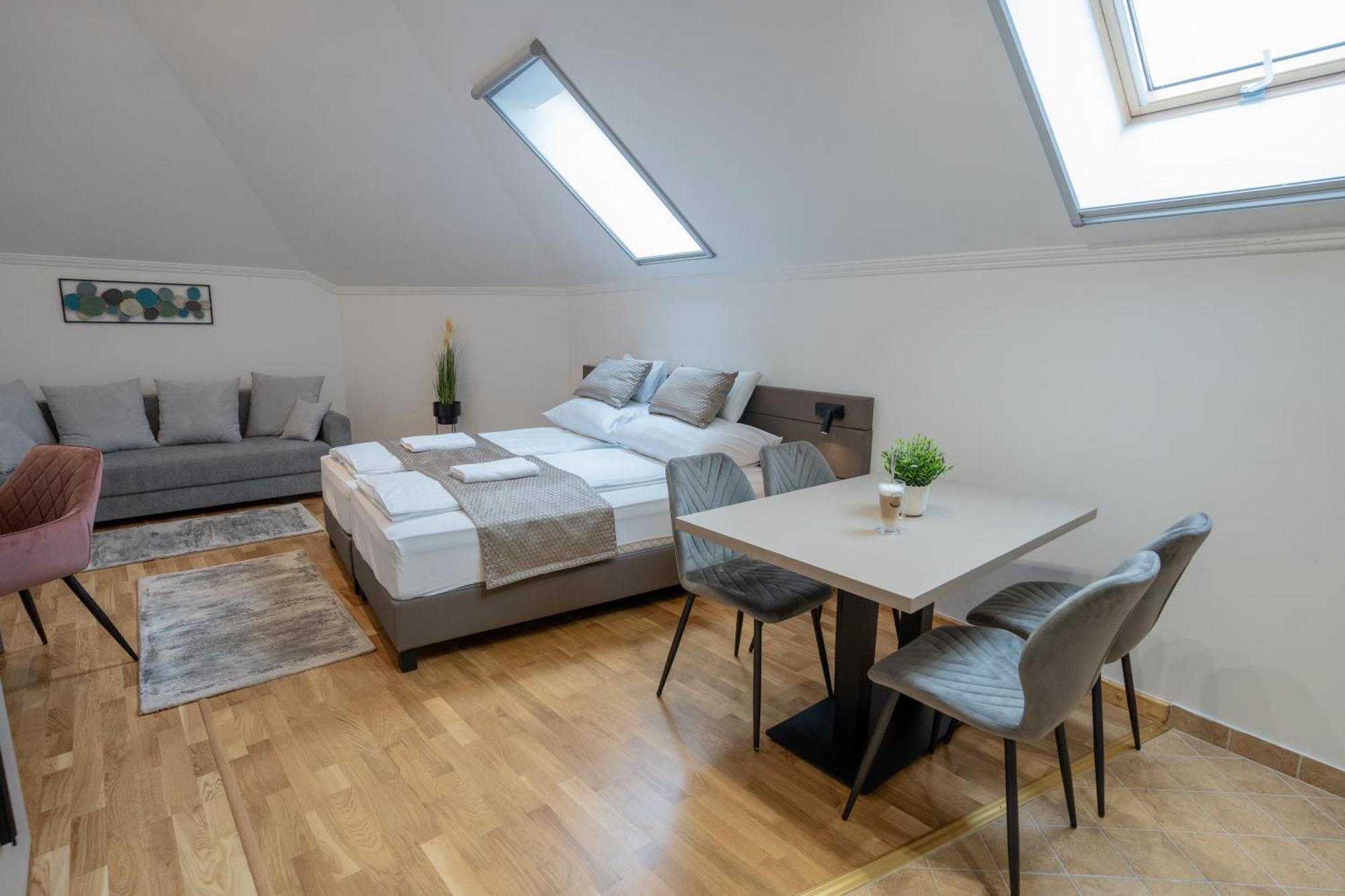 Vegvar Spa Apartman ギュラ エクステリア 写真