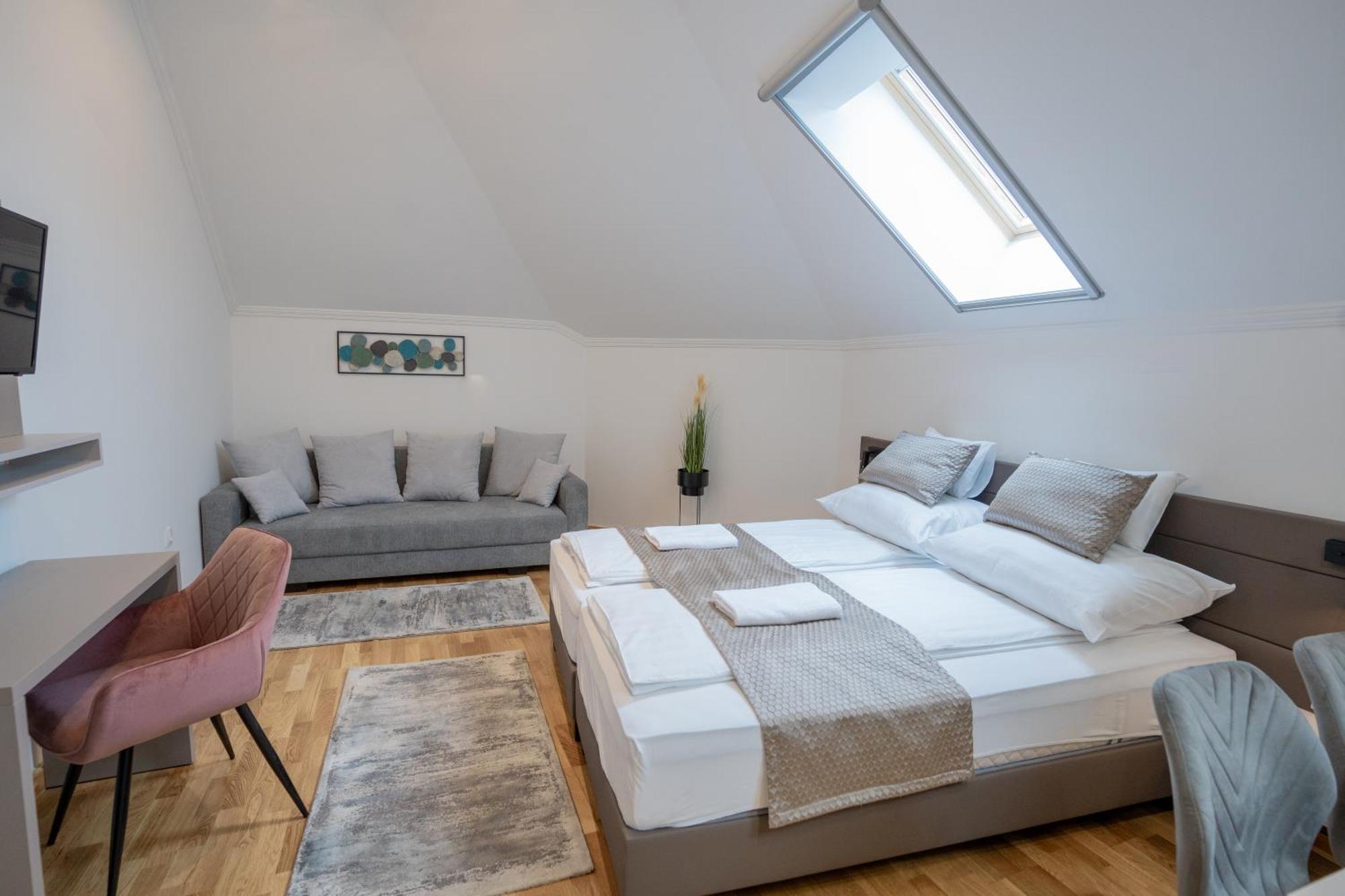 Vegvar Spa Apartman ギュラ エクステリア 写真