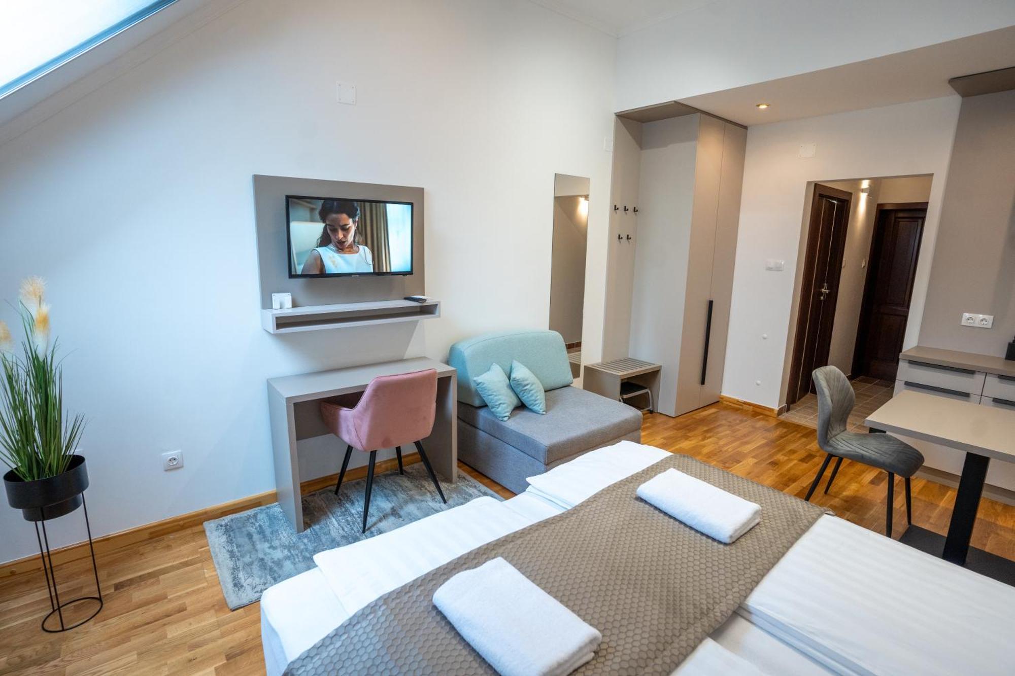 Vegvar Spa Apartman ギュラ エクステリア 写真