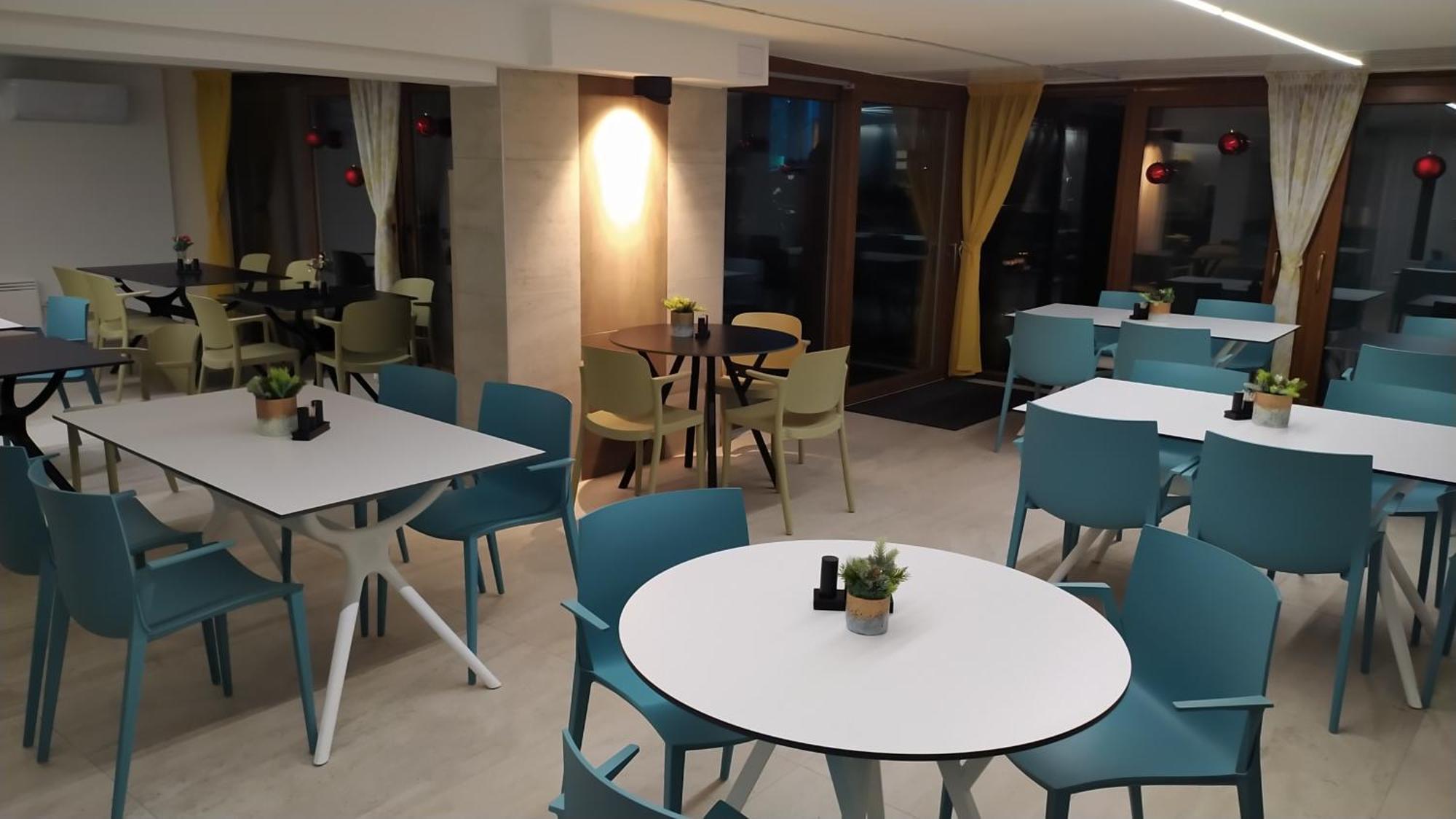 Vegvar Spa Apartman ギュラ エクステリア 写真